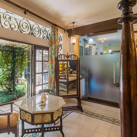 Bella Vista By Stayvista - A Haven With Lush Green Surroundings, Zen Garden, Quirky Decor & A Inviting Swimming Pool Lonavala Extérieur photo