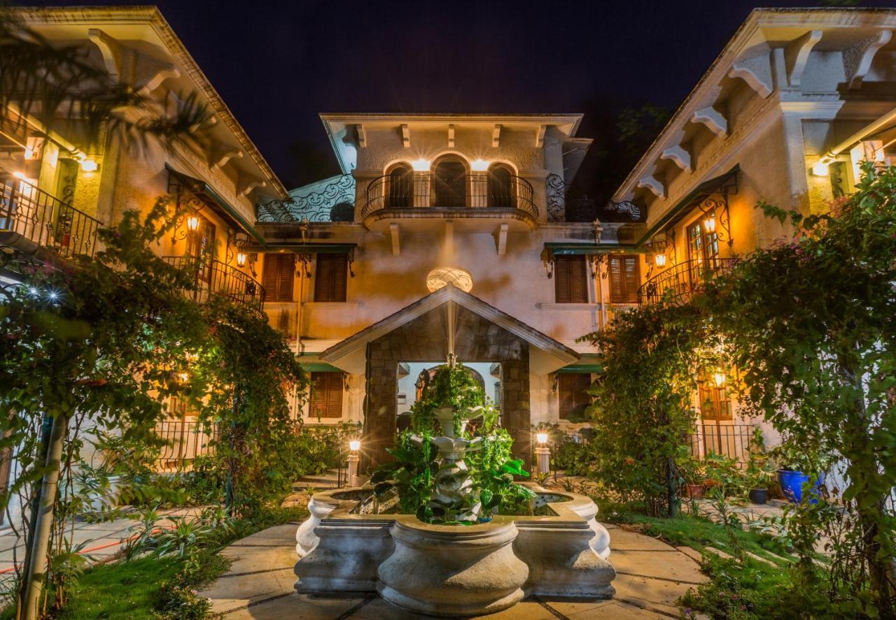 Bella Vista By Stayvista - A Haven With Lush Green Surroundings, Zen Garden, Quirky Decor & A Inviting Swimming Pool Lonavala Extérieur photo